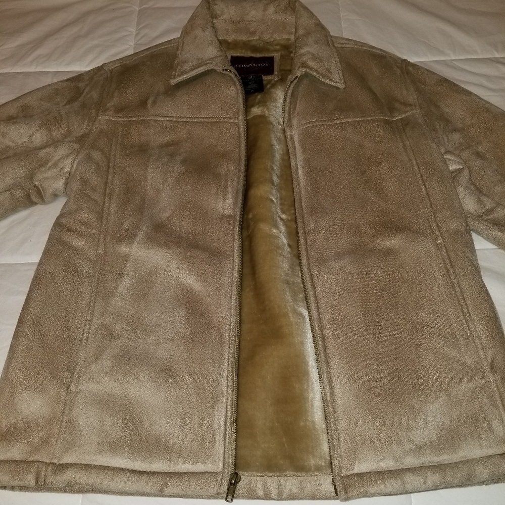 Coat - Picture 3 of 8